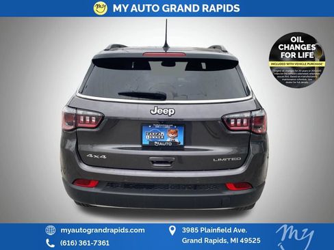 Used 2023 Jeep Compass Limited AWD/4WD image 6