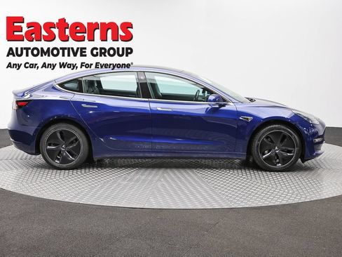 Used 2018 Tesla Model 3 Long Range AWD/4WD image 4