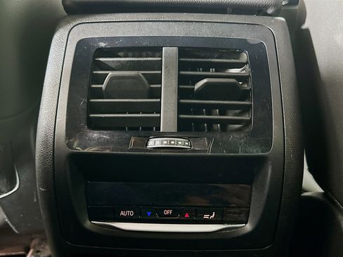 Used 2024 BMW X3 sDrive30i w/ Convenience Package image 29