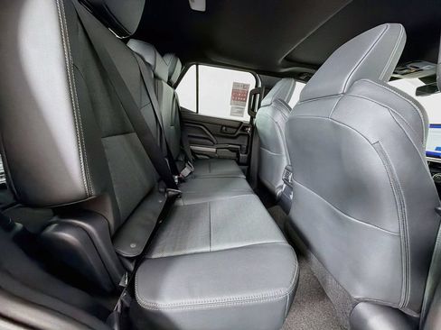 New 2026 Toyota 4Runner TRD Off-Road Premium AWD/4WD image 26