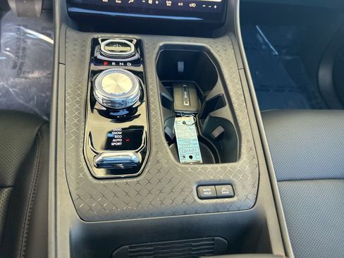 Used 2024 Jeep Wagoneer Launch Edition image 60