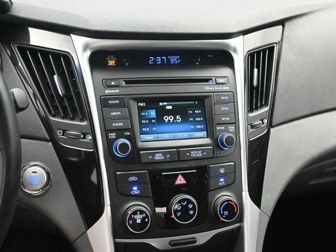 Used 2014 Hyundai Sonata SE FWD image 14