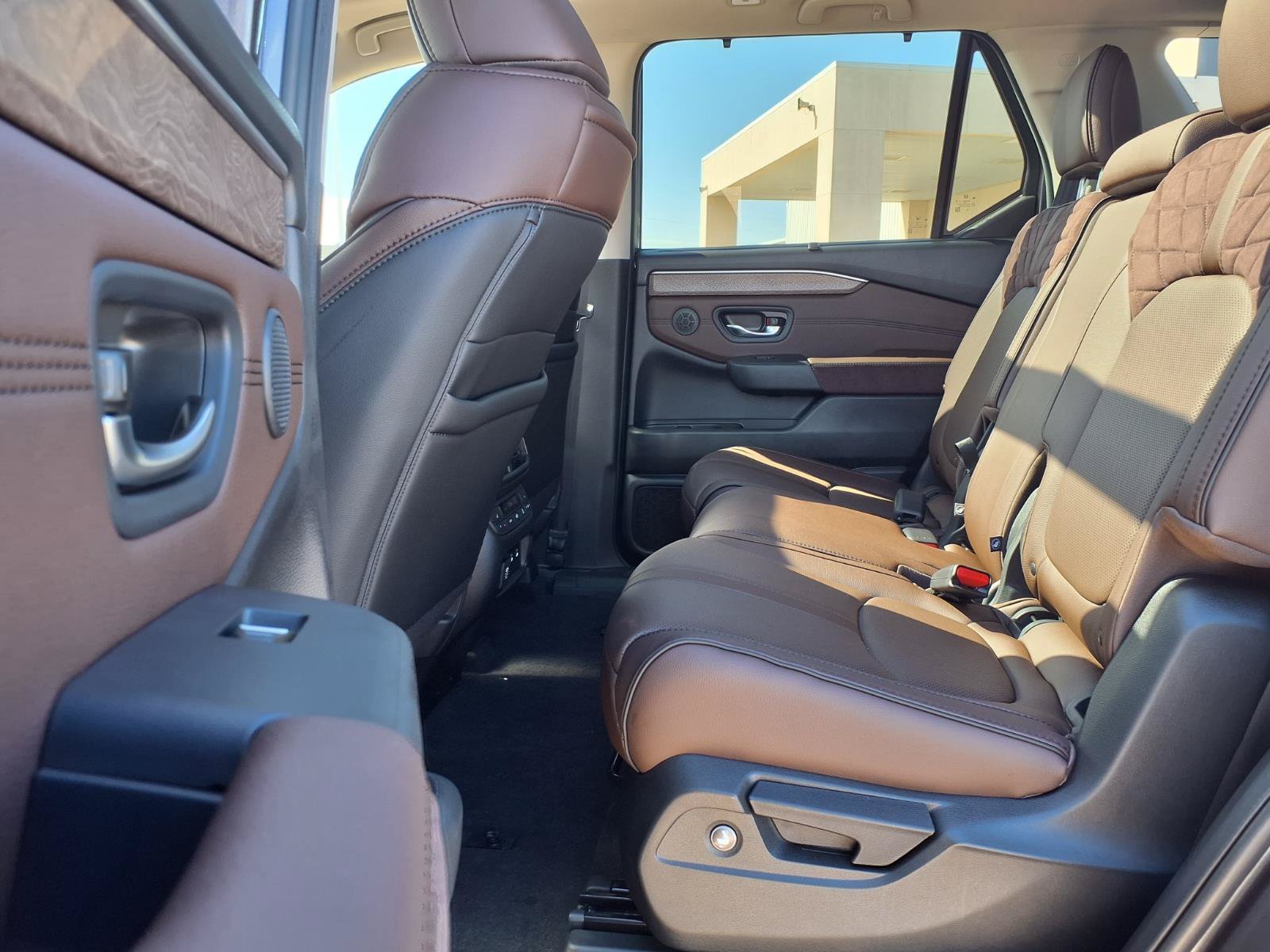 New 2026 Honda Pilot Elite image 17