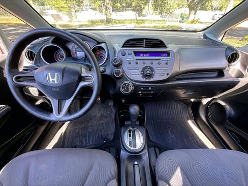 Used 2010 Honda Fit Base image 7
