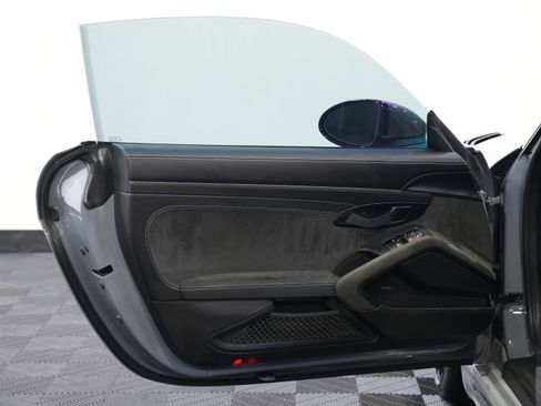 Used 2023 Porsche 718 Cayman GT4 RS image 28