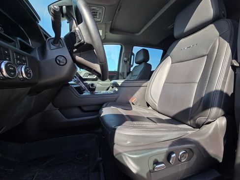 Used 2024 GMC Sierra 1500 Denali w/ Technology Package image 24