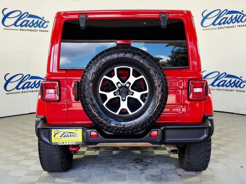 Used 2021 Jeep Wrangler Unlimited Rubicon AWD/4WD image 4
