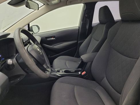 Used 2021 Toyota Corolla LE FWD image 17