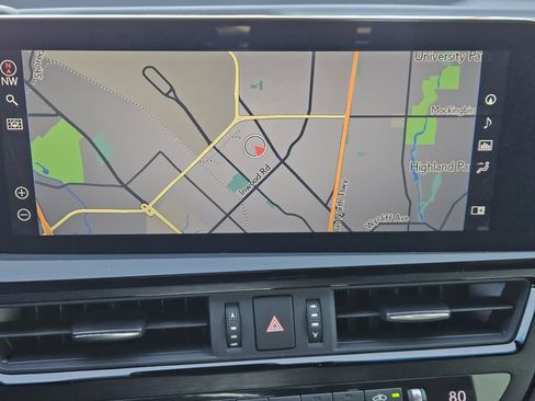 Used 2022 Lexus ES 350 Ultra Luxury image 19