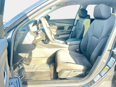 Used 2023 Honda Accord LX image 11