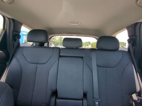 Used 2023 Hyundai Santa Fe SEL FWD image 22