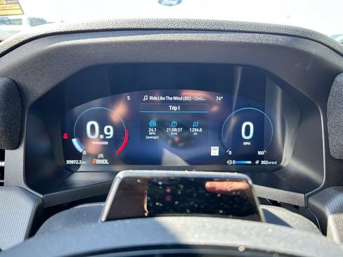 Certified 2025 Ford Explorer ST-Line w/ ST-Line Street Pack AWD/4WD image 36