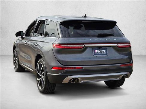 Used 2023 Lincoln Corsair Reserve w/ Equipment Group 202A image 7