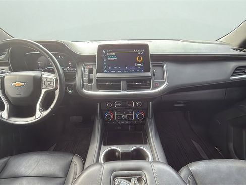 Used 2022 Chevrolet Tahoe LT w/ Luxury Package image 14