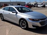 Used 2022 Chevrolet Malibu LT image 2