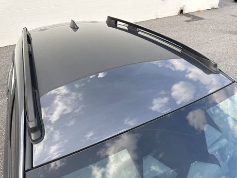 Used 2025 Subaru Crosstrek 2.5i Premium w/ Convenience Package #2 image 10