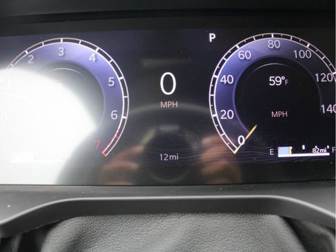 New 2025 Jeep Grand Cherokee Laredo X w/ Luxury Tech Group I image 16