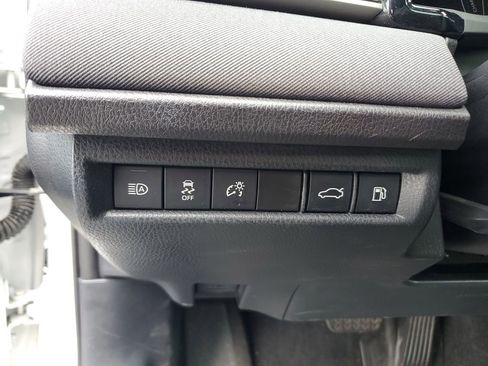 Used 2025 Toyota Camry LE FWD image 16