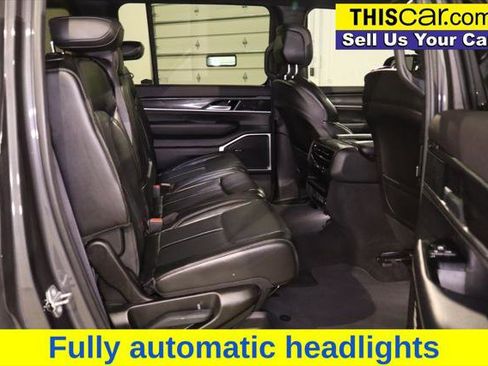 Used 2022 Jeep Wagoneer Series I w/ Premium Group I image 27