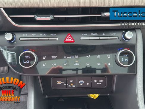 New 2025 Hyundai Sonata Limited image 22