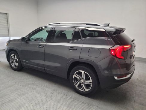 Used 2020 GMC Terrain SLT w/ Preferred Package FWD image 3