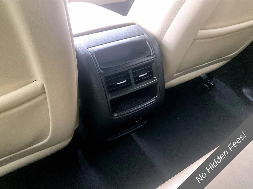 Used 2018 Cadillac XT5 AWD w/ LPO, Wheel Lock Package image 27