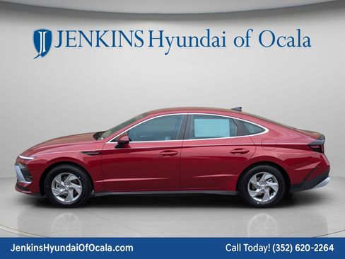 New 2026 Hyundai Sonata SE FWD image 7