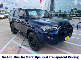 Used 2022 Toyota 4Runner SR5 Premium w/ Moonroof Package AWD/4WD video 1