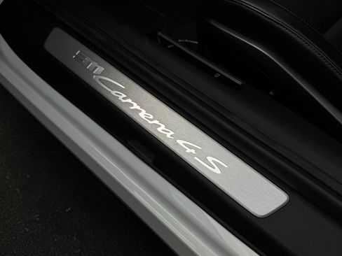 Used 2020 Porsche 911 Carrera 4S image 86
