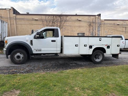 Used 2020 Ford F450 XL w/ Power Equipment Group image 18
