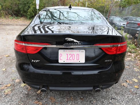 Used 2017 Jaguar XF Premium image 7