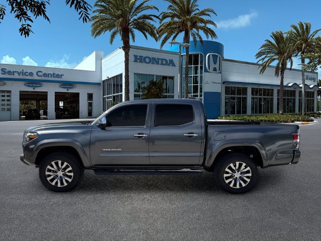 Used 2022 Toyota Tacoma Limited AWD/4WD image 5