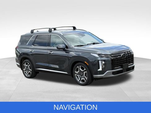 Used 2024 Hyundai Palisade Limited AWD/4WD image 14