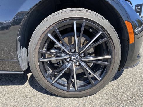 Used 2024 MAZDA MX-5 Miata Grand Touring w/ Weather Package image 11