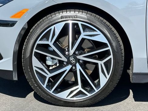Used 2024 Hyundai Ioniq 6 SEL RWD image 29