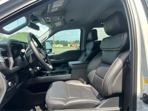 Used 2026 Ford F350 Lariat w/ Tremor Off-Road Package AWD/4WD image 6