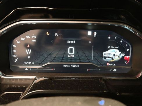 Used 2022 GMC Sierra 1500 Elevation image 3