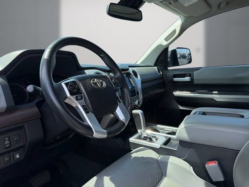 Used 2021 Toyota Tundra Limited w/ Limited Premium Package AWD/4WD image 15