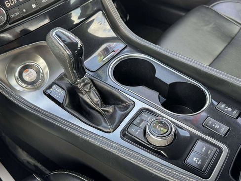 Used 2020 Nissan Maxima 3.5 SL w/ Floor Mat Group FWD image 34