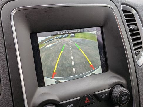 Used 2019 Dodge Durango SXT AWD/4WD image 29