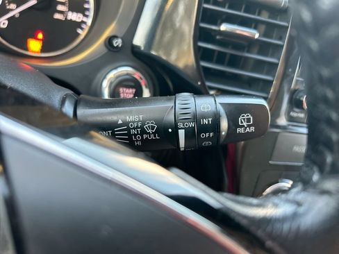 Used 2016 Mitsubishi Outlander SE FWD image 17