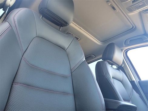 Used 2023 MAZDA CX-5 Carbon Edition image 17