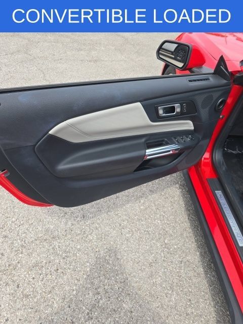 Used 2024 Ford Mustang Premium RWD image 10