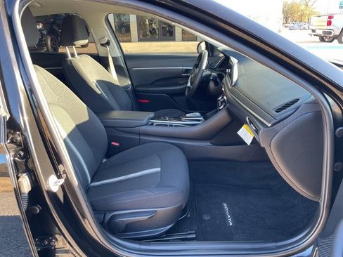 Used 2023 Hyundai Sonata SEL w/ Cargo Package image 24