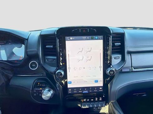 Used 2023 RAM 1500 Limited w/ Body Color Bumper Group image 32