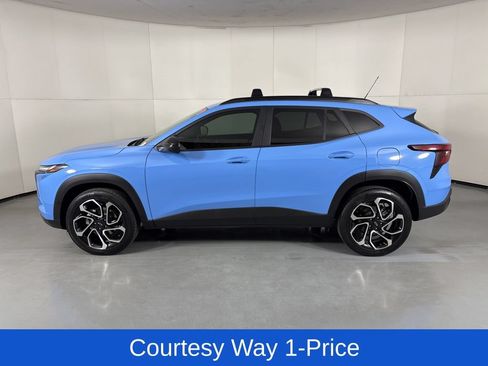 Used 2024 Chevrolet Trax RS w/ Driver Confidence Package FWD image 8