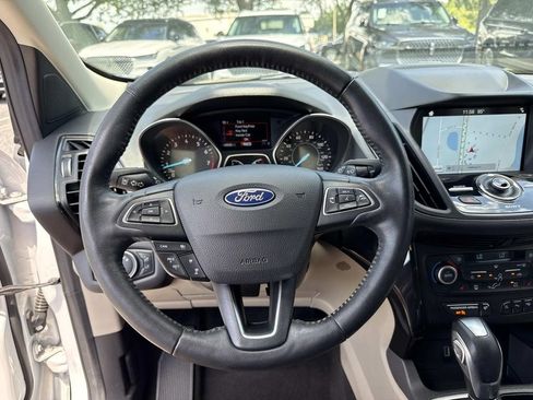 Used 2019 Ford Escape Titanium FWD image 26