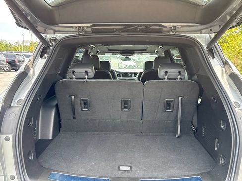 Used 2023 Buick Enclave Premium w/ Experience Buick Package AWD/4WD image 13