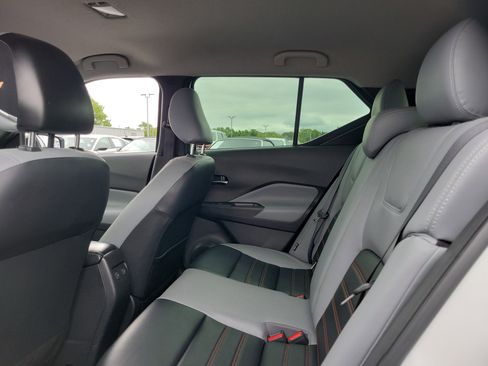 Certified 2022 Nissan Kicks SR w/ Premium Package image 11