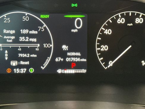 Used 2025 Honda CR-V Sport-L image 9